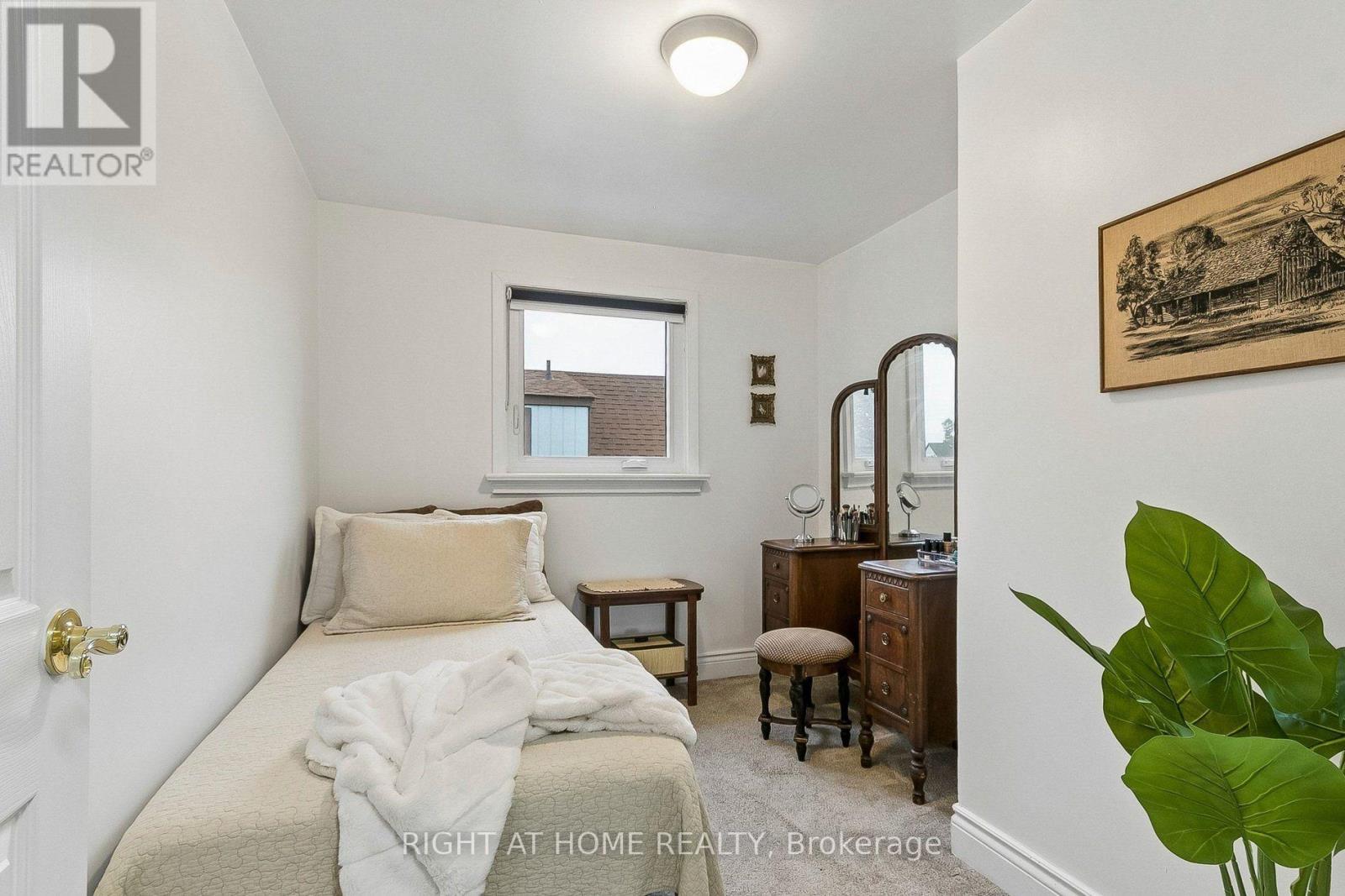 19 Flempton Crescent, Toronto, Ontario  M1K 3B3 - Photo 21 - E14086024