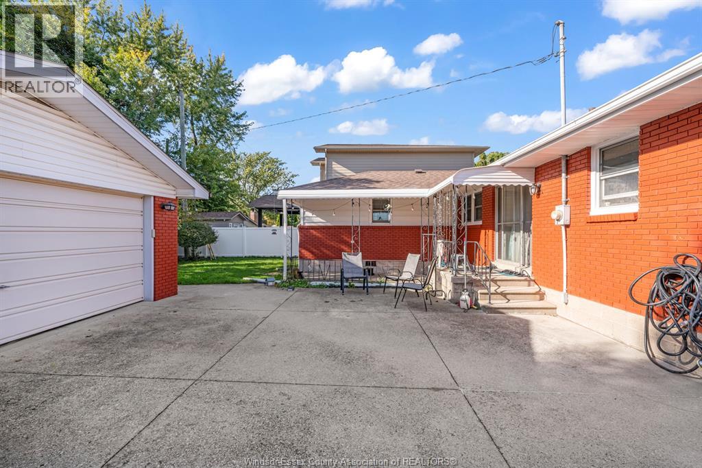 4131 Mount Royal Drive, Windsor, Ontario  N9G 2C3 - Photo 28 - 26025441