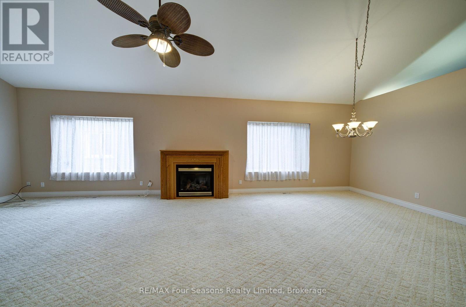 205 Bryan Drive, Collingwood, Ontario  L9Y 5J3 - Photo 10 - S14085980