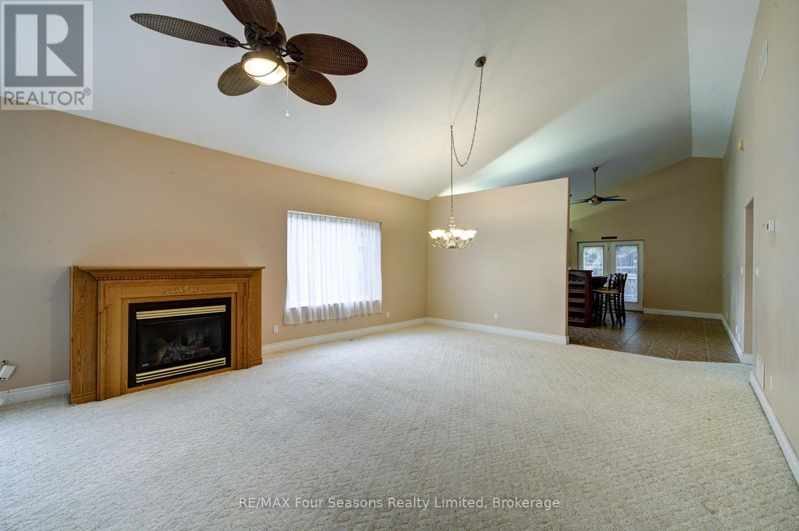 205 Bryan Drive, Collingwood, Ontario  L9Y 5J3 - Photo 13 - S14085980