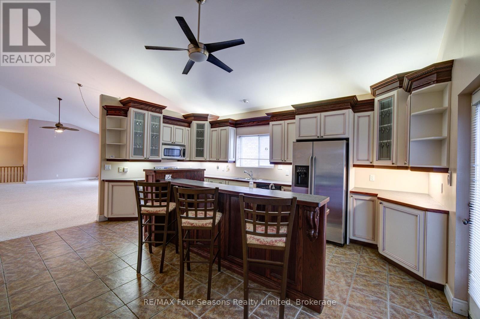205 Bryan Drive, Collingwood, Ontario  L9Y 5J3 - Photo 16 - S14085980