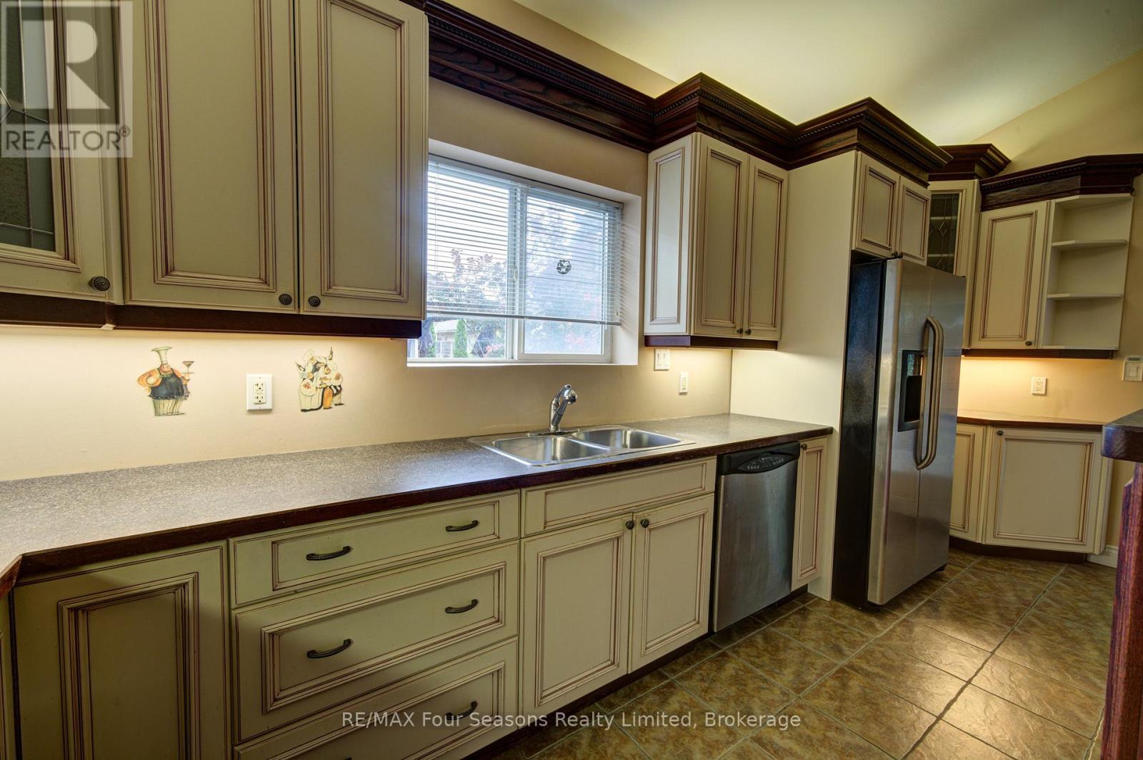 205 Bryan Drive, Collingwood, Ontario  L9Y 5J3 - Photo 21 - S14085980