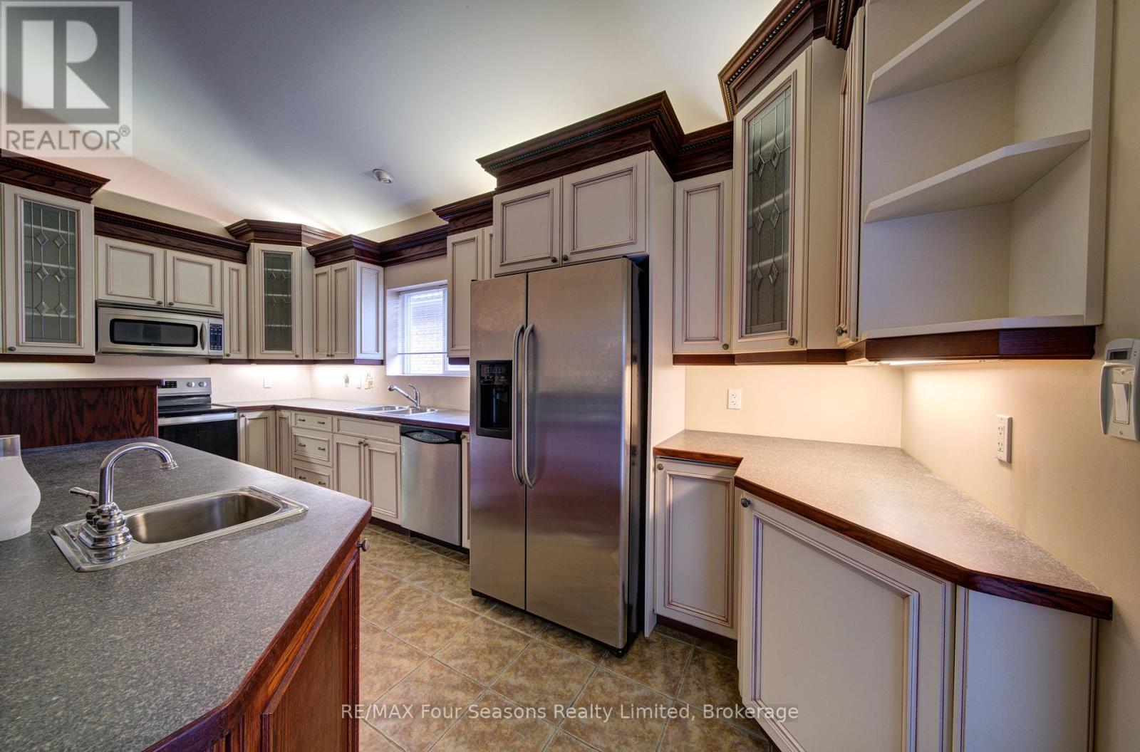 205 Bryan Drive, Collingwood, Ontario  L9Y 5J3 - Photo 25 - S14085980