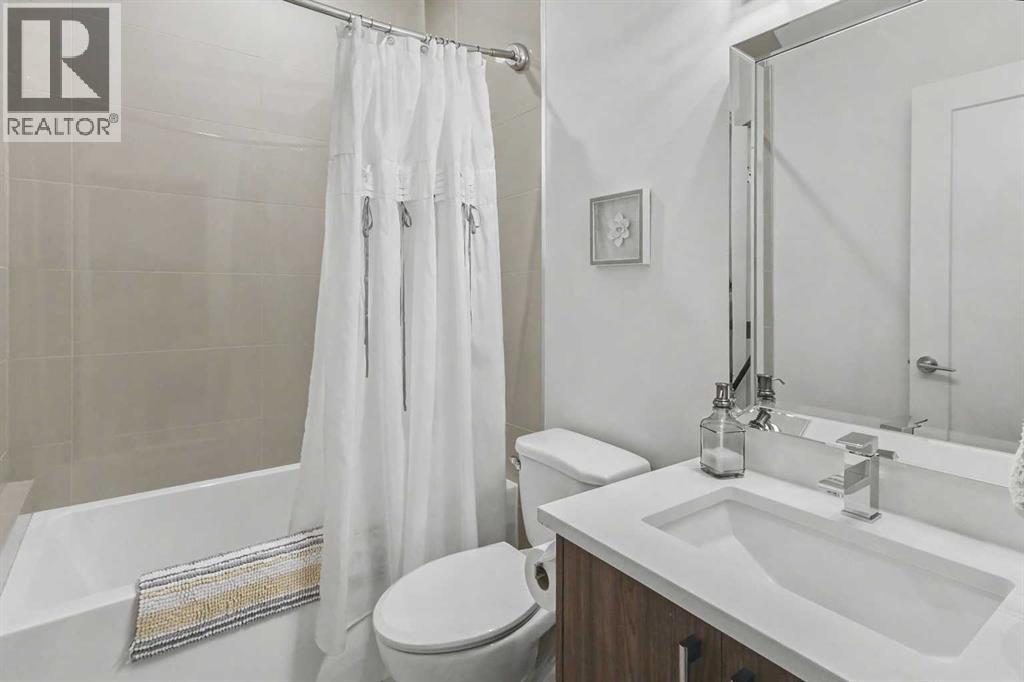 2, 1929 36 Street SW