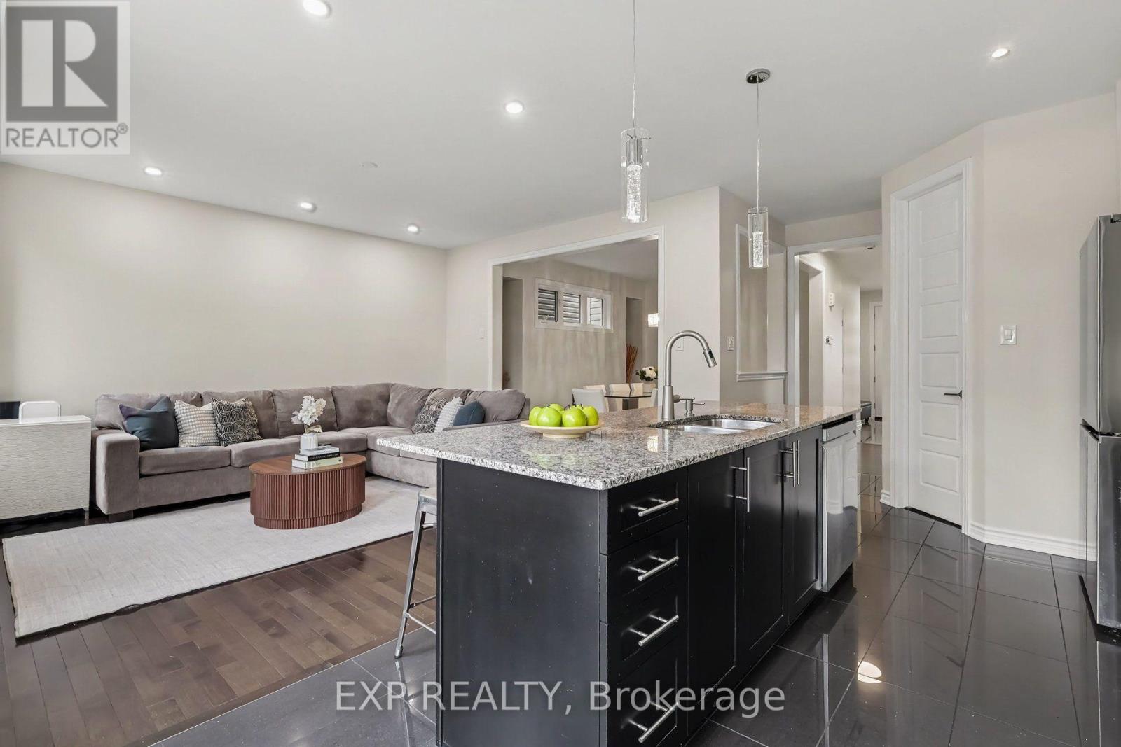 127 Switch Grass Crescent, Ottawa, Ontario  K2J 5Z3 - Photo 13 - X14033300