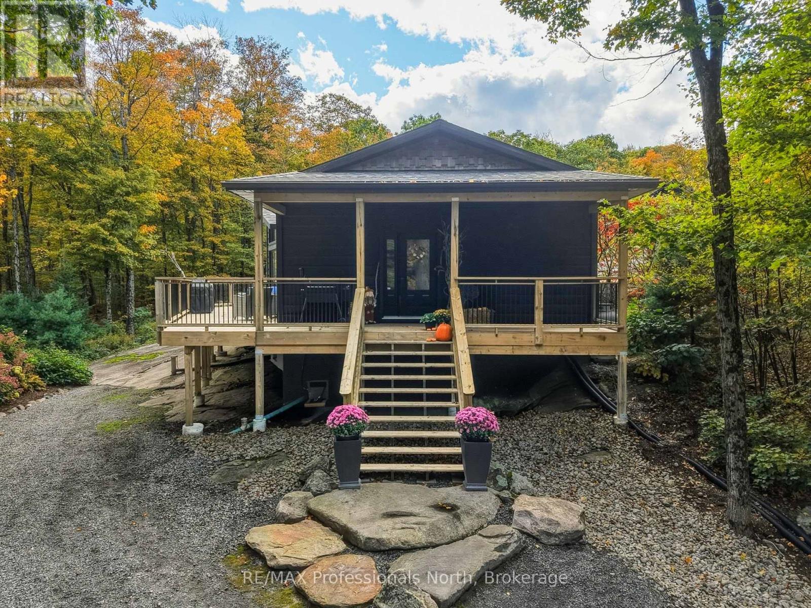 1266 North Shore Road, Muskoka Lakes (Watt), Ontario  P0B 1M0 - Photo 6 - X14085882