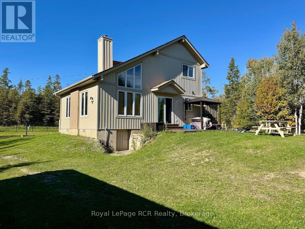 290 Myles Bay Shore Road, Northern Bruce Peninsula, Ontario  N0H 1W0 - Photo 3 - X14085924