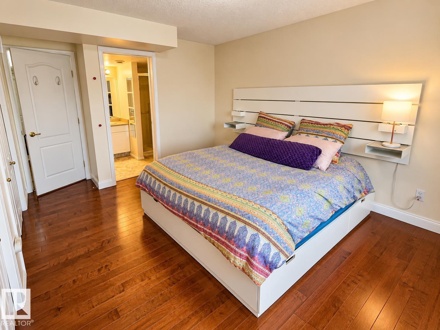 #402 8909 100 ST NW
