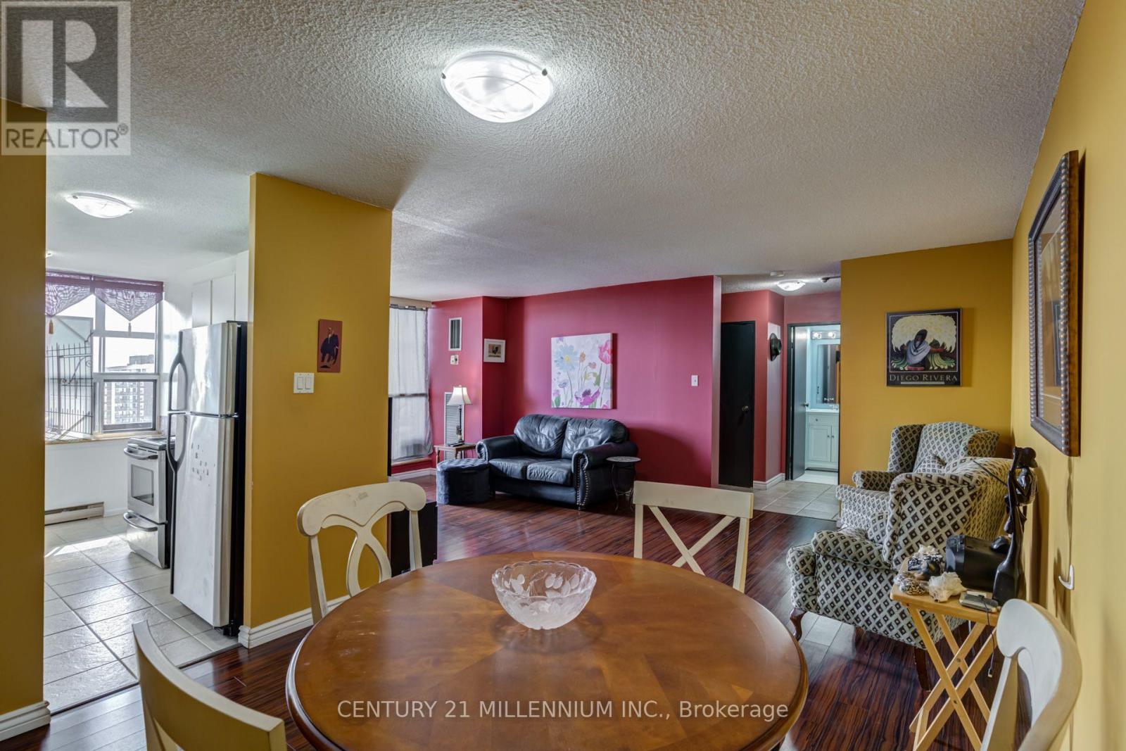 1905 - 25 Kensington Road, Brampton, Ontario  L6T 3W8 - Photo 11 - W14085862