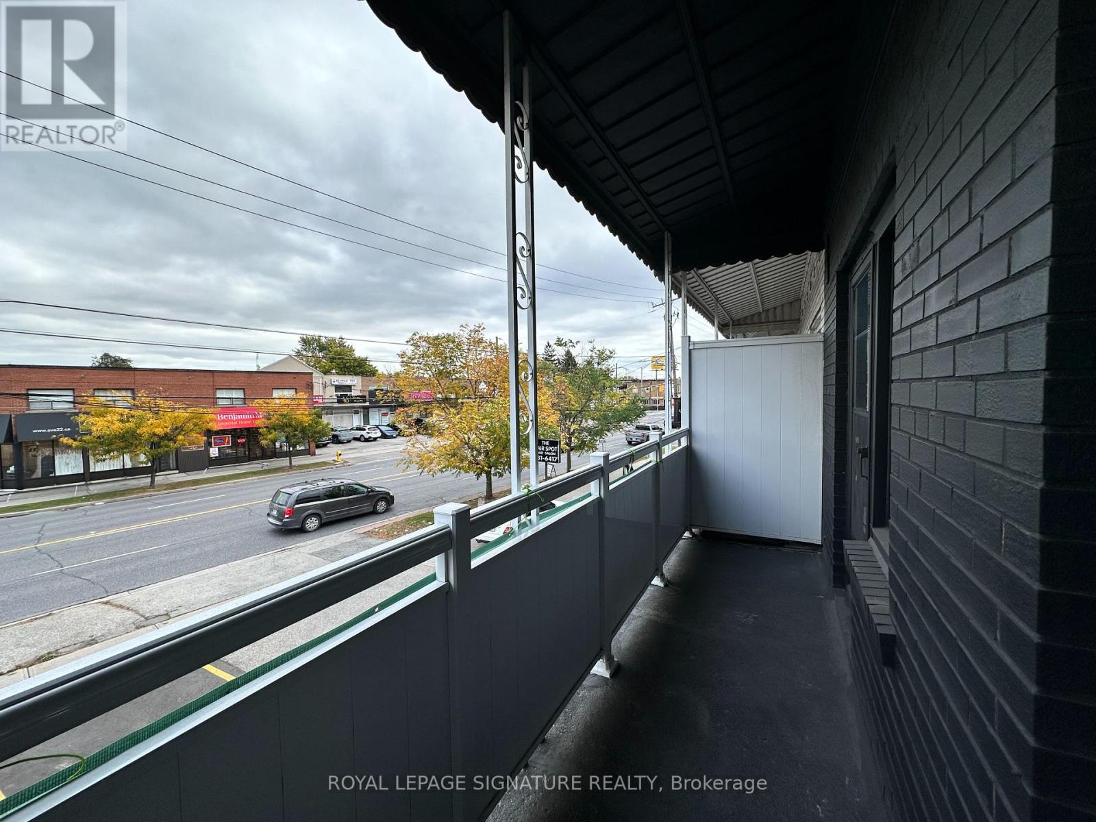 2890 Dufferin Street, Toronto, Ontario  M6B 3S6 - Photo 15 - W14085914