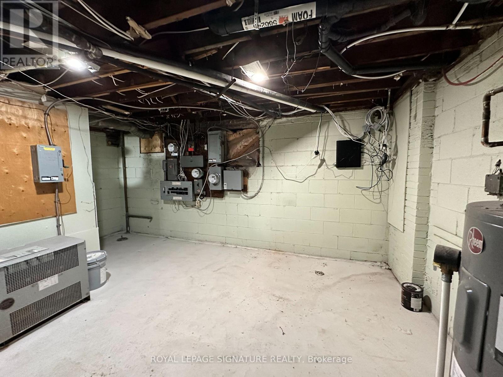 2890 Dufferin Street, Toronto, Ontario  M6B 3S6 - Photo 36 - W14085914