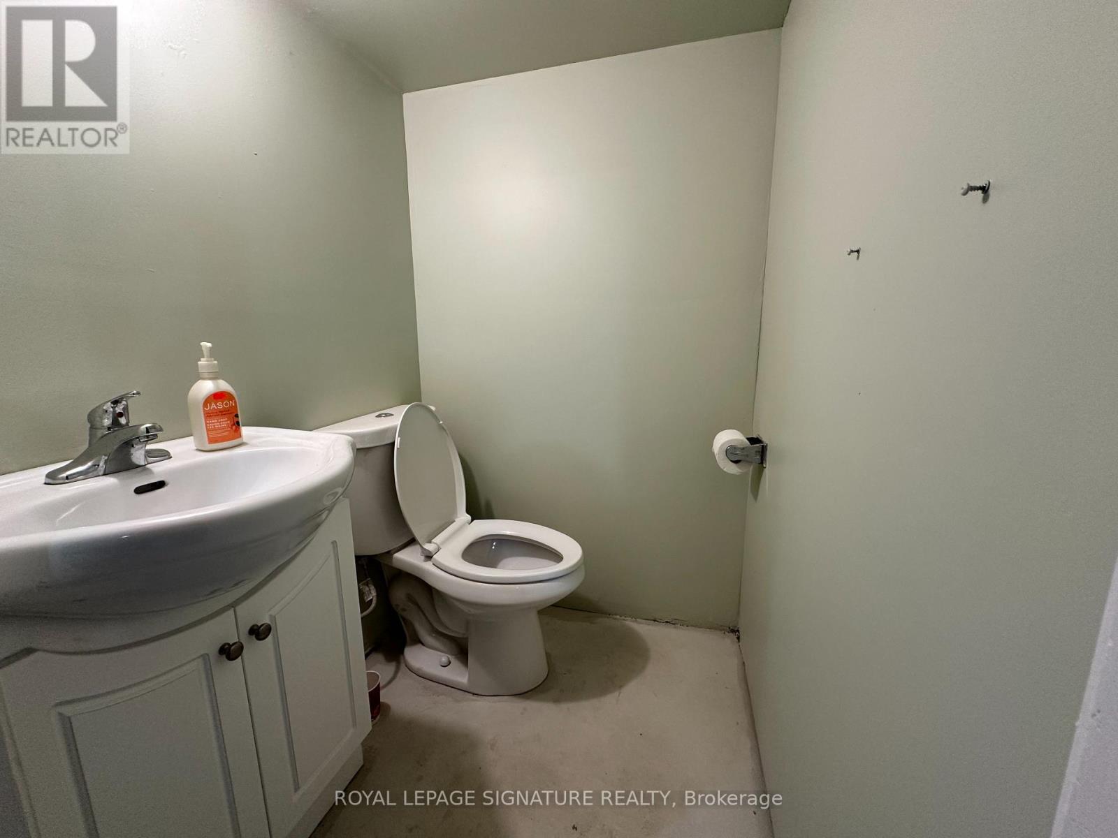 2890 Dufferin Street, Toronto, Ontario  M6B 3S6 - Photo 39 - W14085914