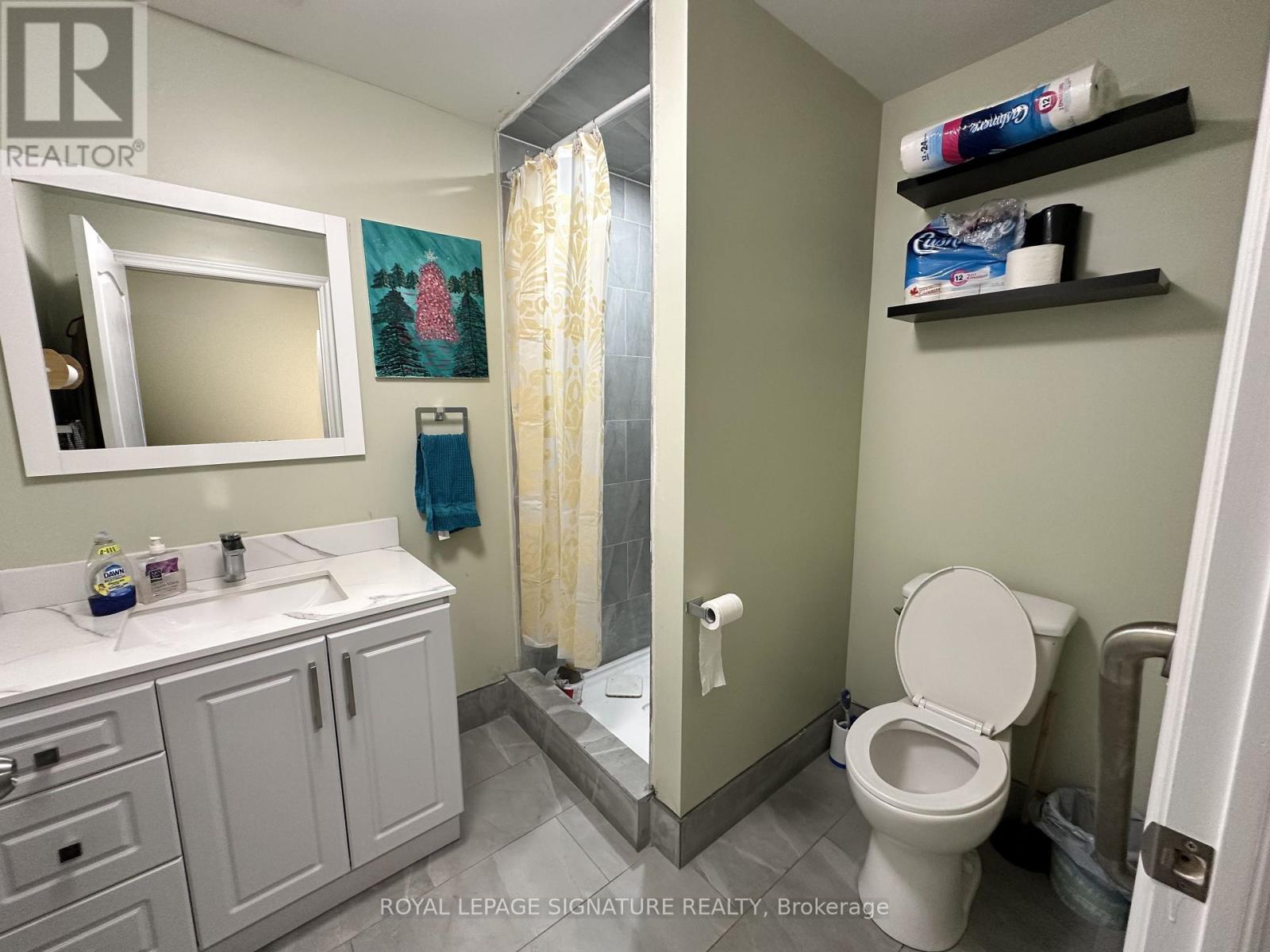 2890 Dufferin Street, Toronto, Ontario  M6B 3S6 - Photo 6 - W14085914