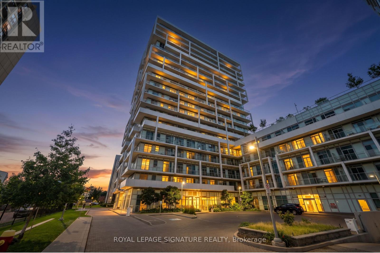 105 - 55 SPEERS ROAD, Oakville, Ontario