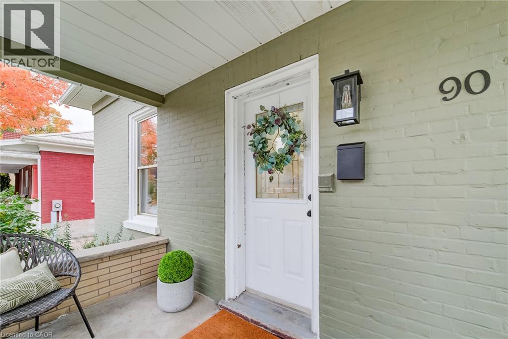 90 John Street E, Waterloo, Ontario  N2J 1G1 - Photo 2 - 40871471