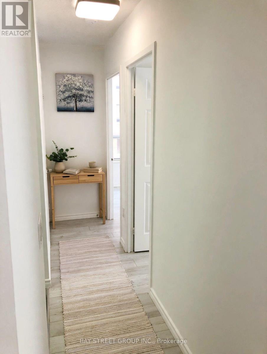 308 - 284 Bloor Street W, Toronto, Ontario  M5S 3B8 - Photo 3 - C13142030