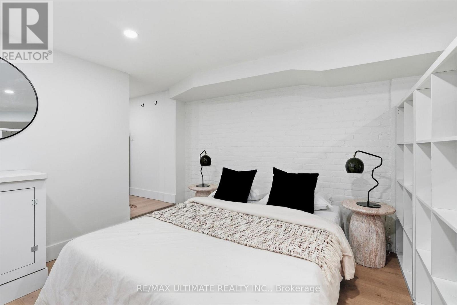 90 Rowntree Avenue, Toronto, Ontario  M6N 1S2 - Photo 30 - W13844204