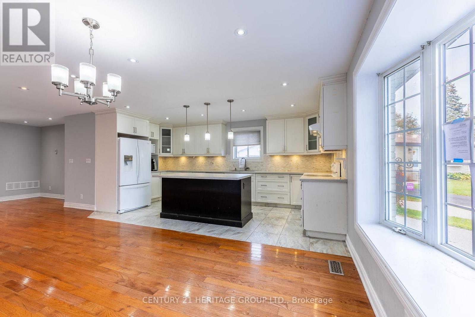 274 Demaine Crescent, Richmond Hill, Ontario  L4C 2W5 - Photo 10 - N14080260