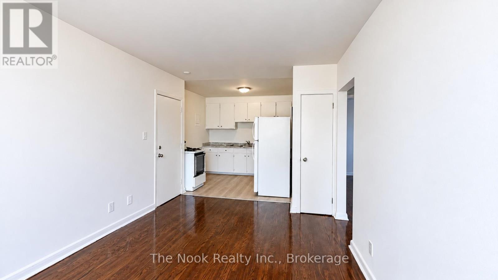 7 - 1201 Cedar Street, Oshawa, Ontario  L1J 3P1 - Photo 3 - E13877888