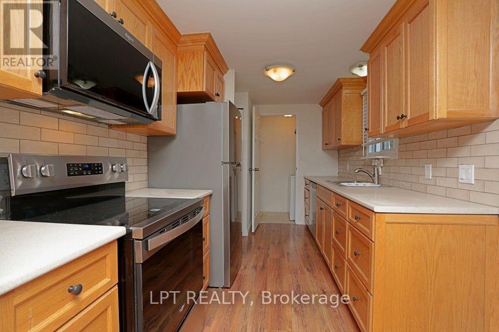 25 Maple Grove Road, South Huron, Ontario  N0M 1T0 - Photo 9 - X13711572