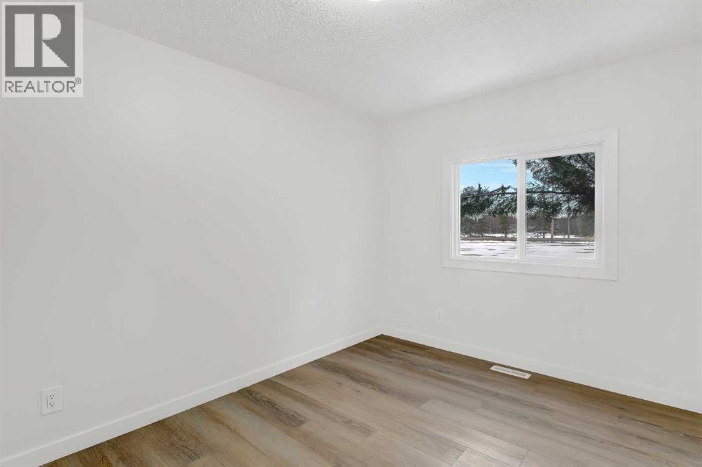 744033  #6 Range Road 54