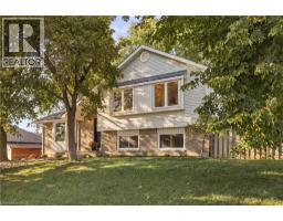 178 LAURENTIAN Drive, Kitchener, Ontario