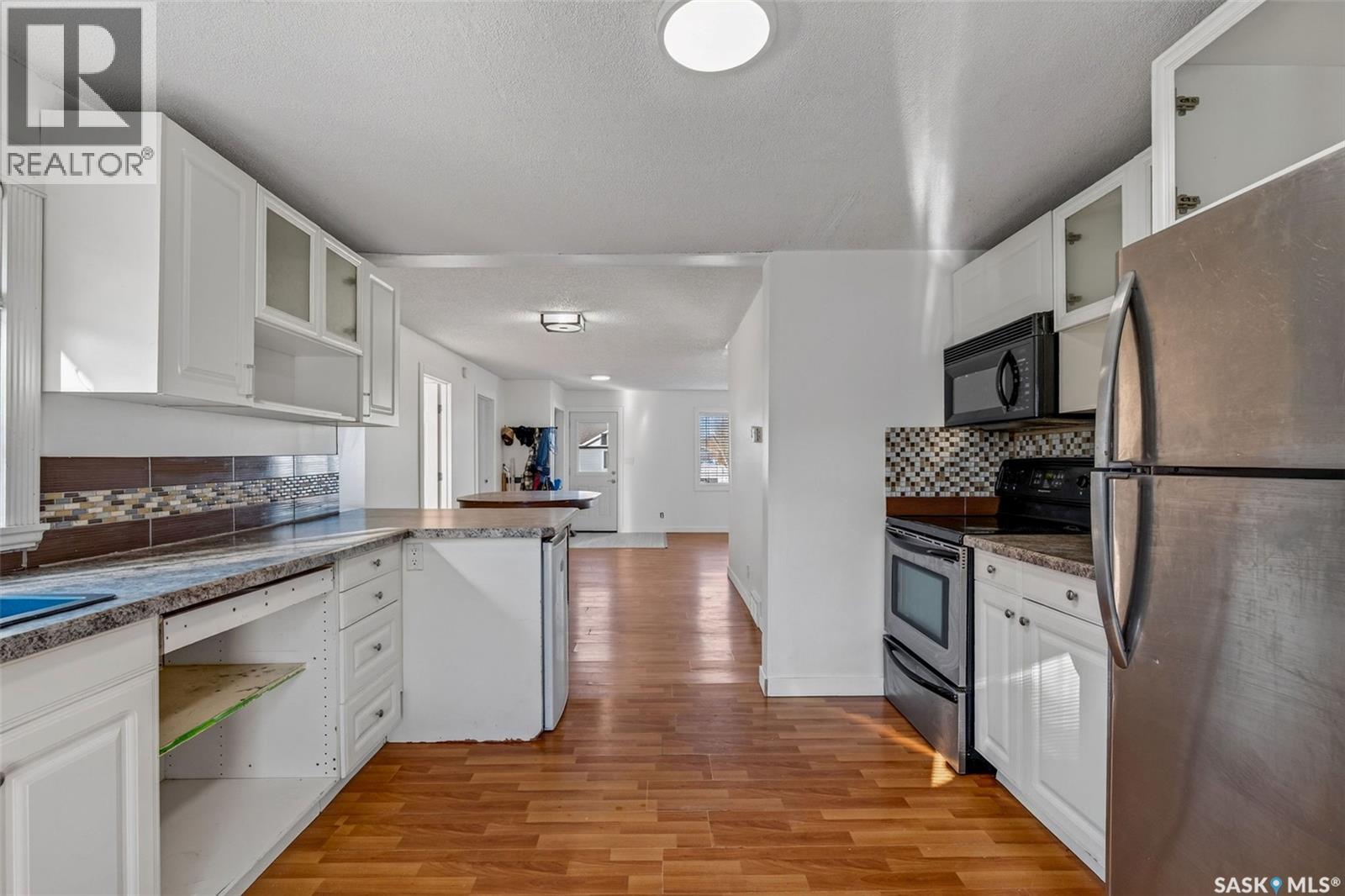 147 30th Street E, Prince Albert, Saskatchewan  S6V 1Z2 - Photo 16 - SK051277