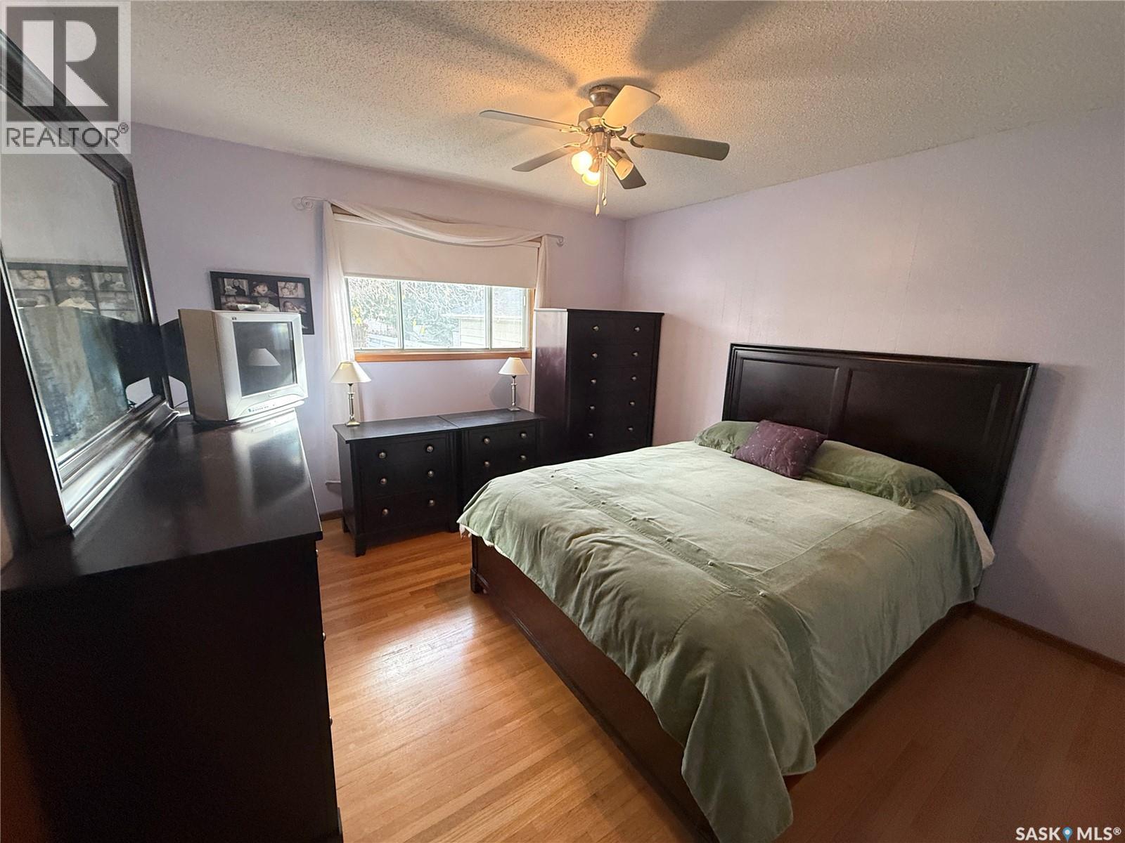 2517 Wiggins Avenue S, Saskatoon, Saskatchewan  S7J 1X3 - Photo 17 - SK051274