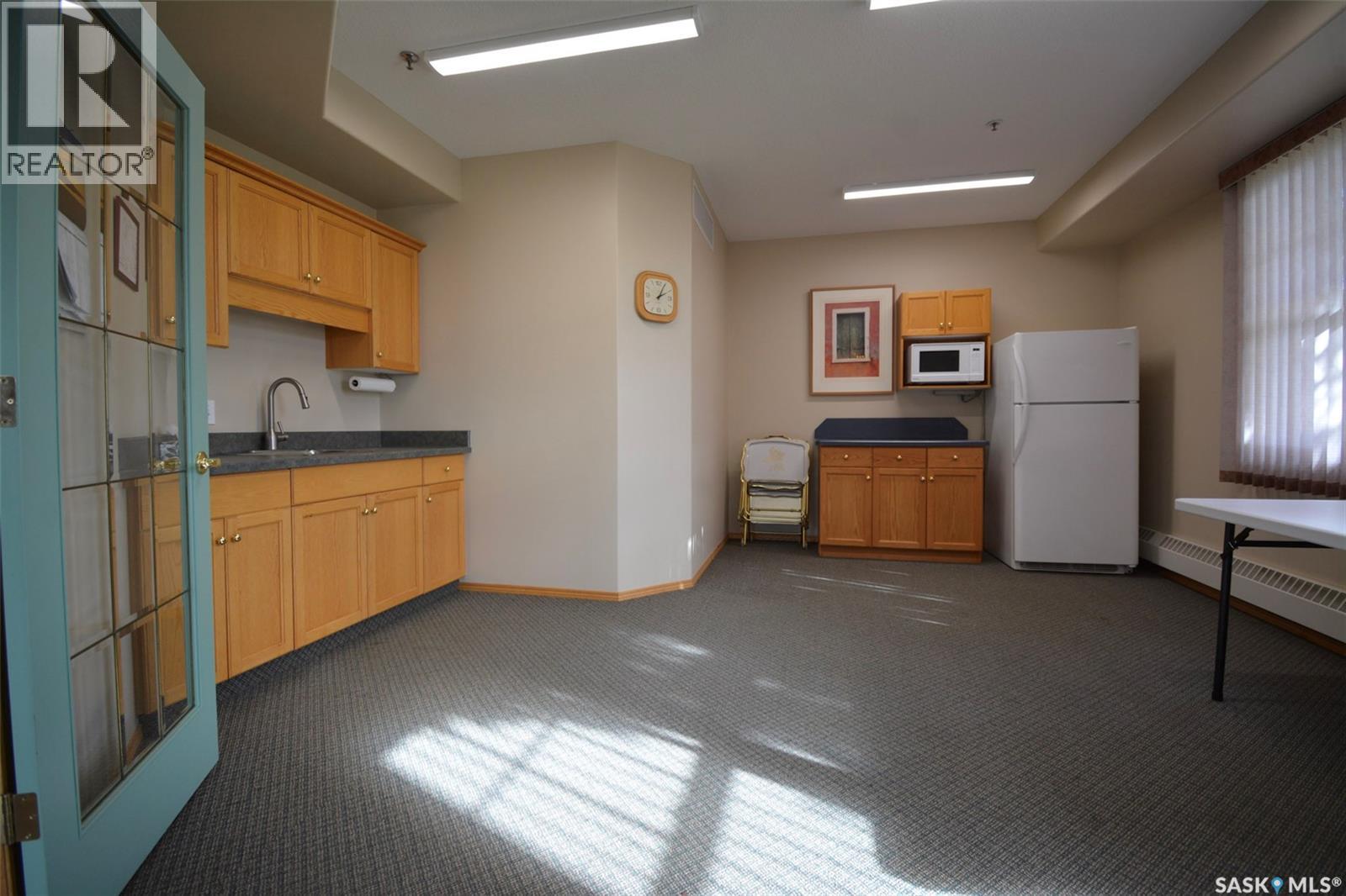 206 100 5th Avenue, Regina Beach, Saskatchewan  S0G 4C0 - Photo 37 - SK051257