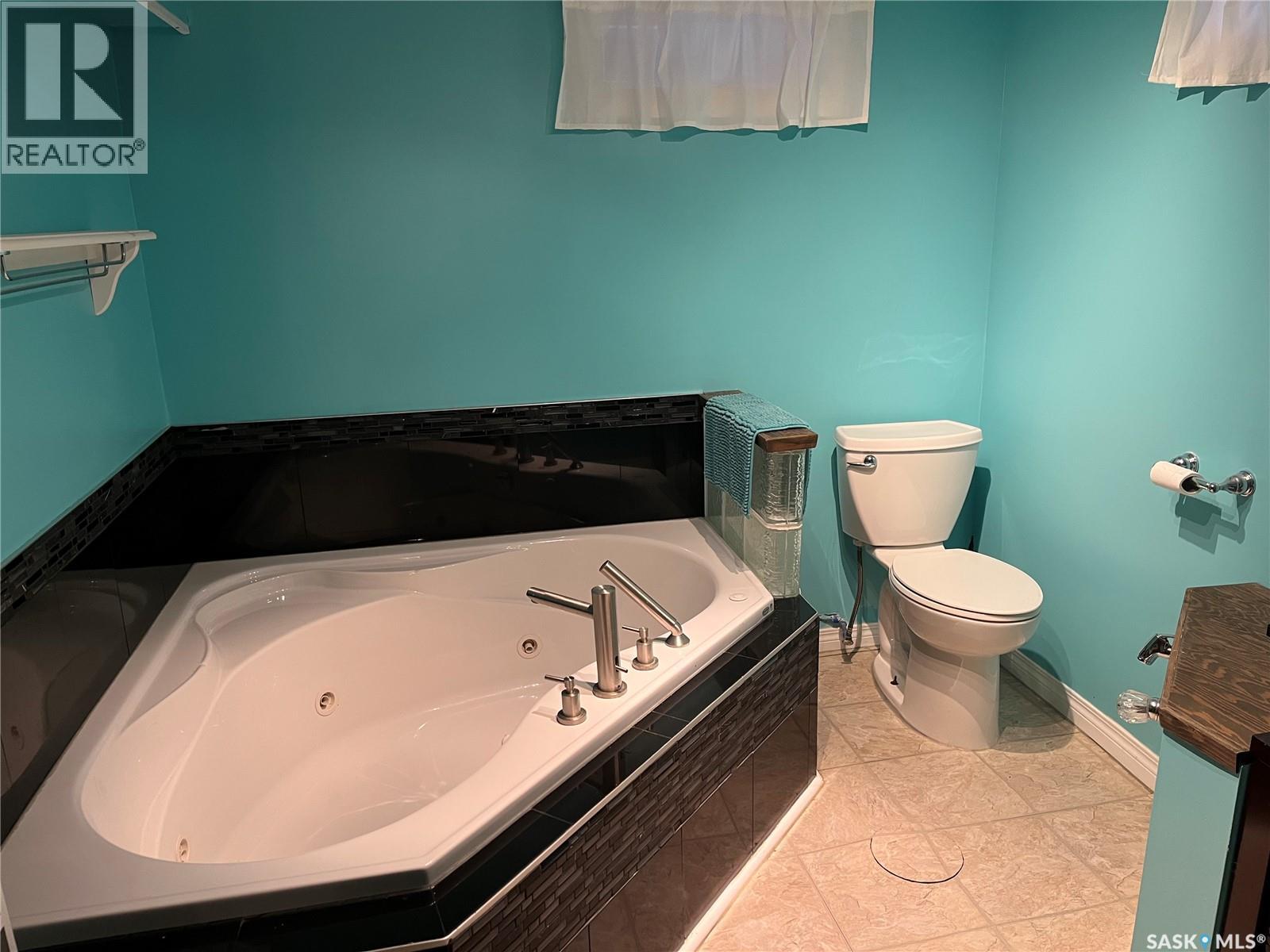 2101 King Street, Regina, Saskatchewan  S4T 4G9 - Photo 24 - SK051231