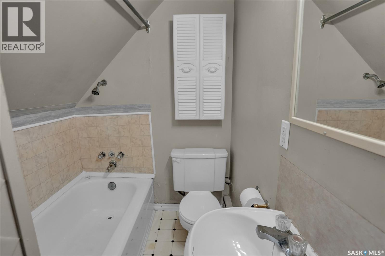 406 Main Street S, Moose Jaw, Saskatchewan  S6H 5S9 - Photo 29 - SK051198