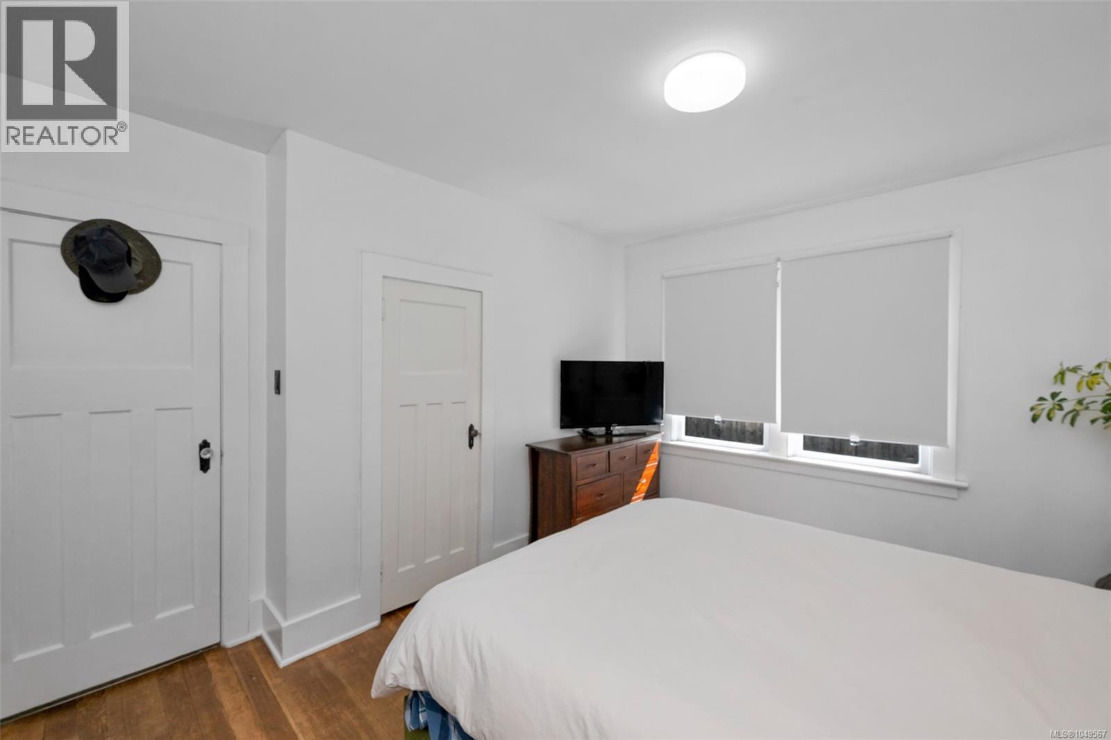 476 Ypres St