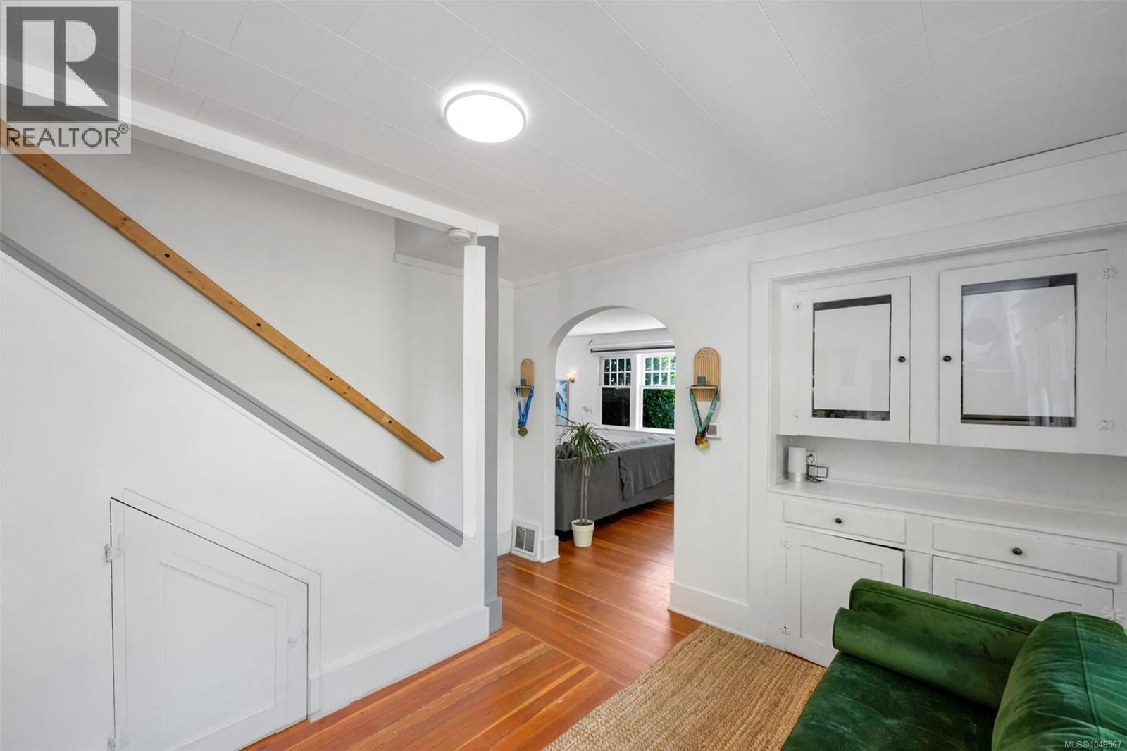 476 Ypres St