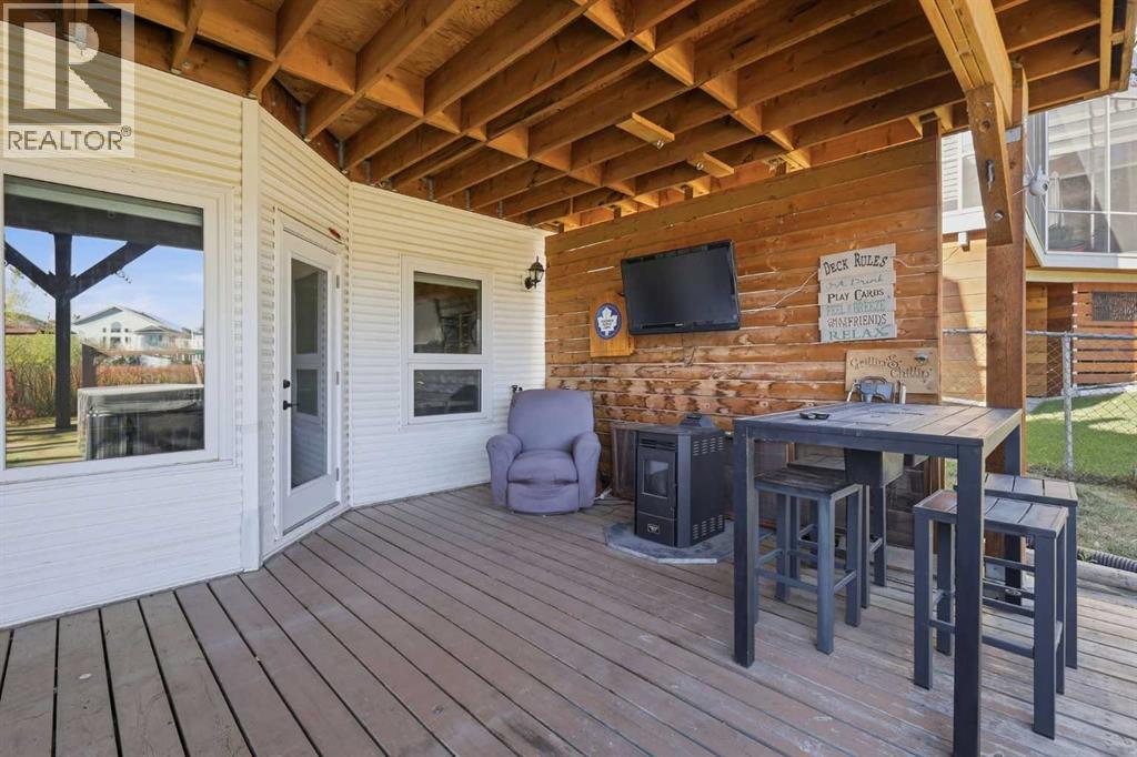 5 Riverview Court, Cochrane, Alberta  T4C 1K6 - Photo 38 - A2348898