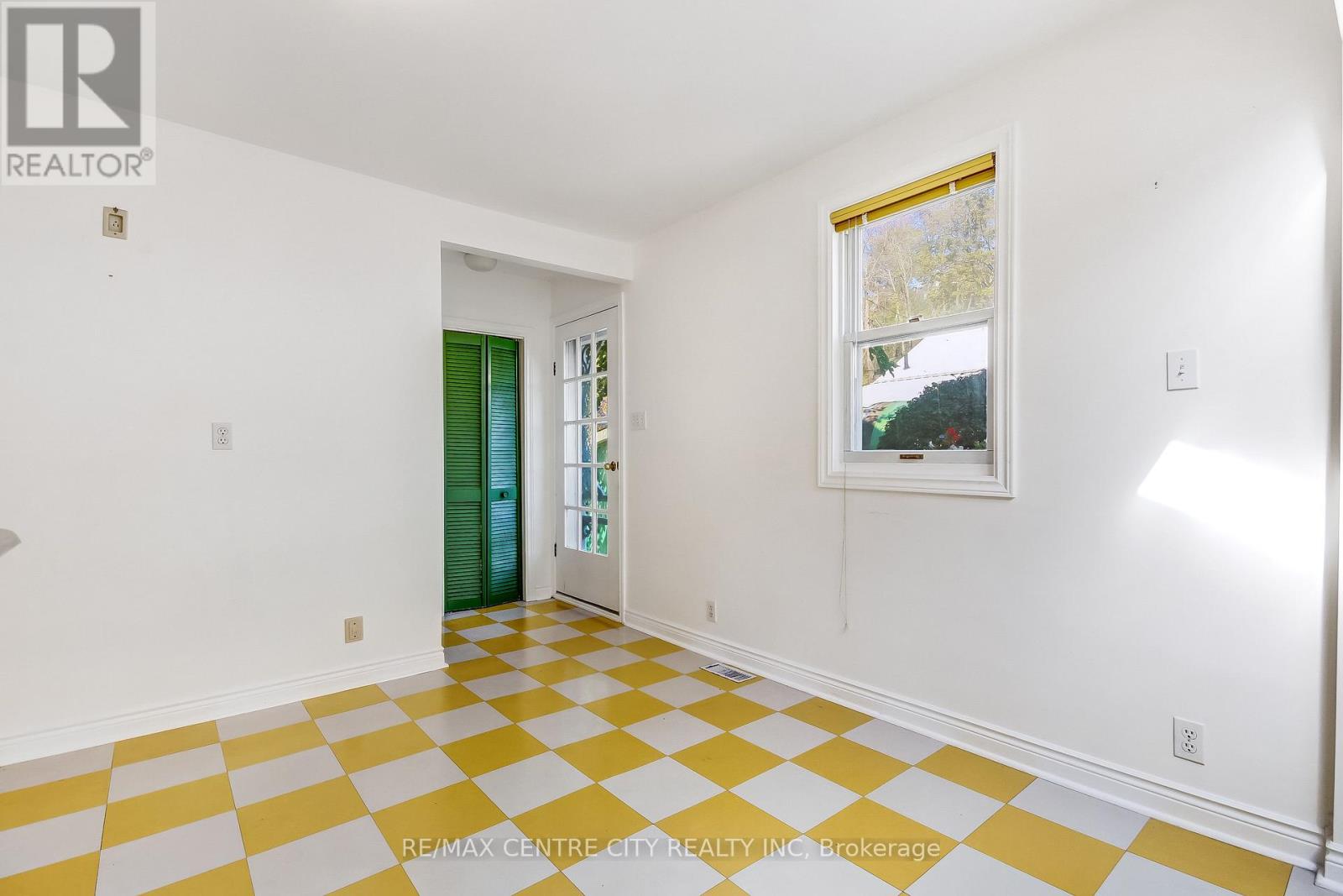 347 Fourth Street, Central Elgin, Ontario  N5L 1E4 - Photo 12 - X14086186
