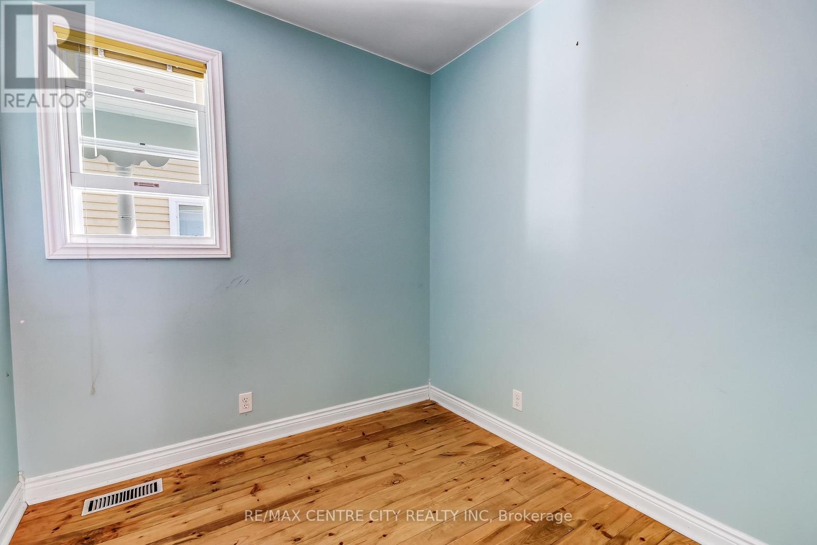 347 Fourth Street, Central Elgin, Ontario  N5L 1E4 - Photo 6 - X14086186