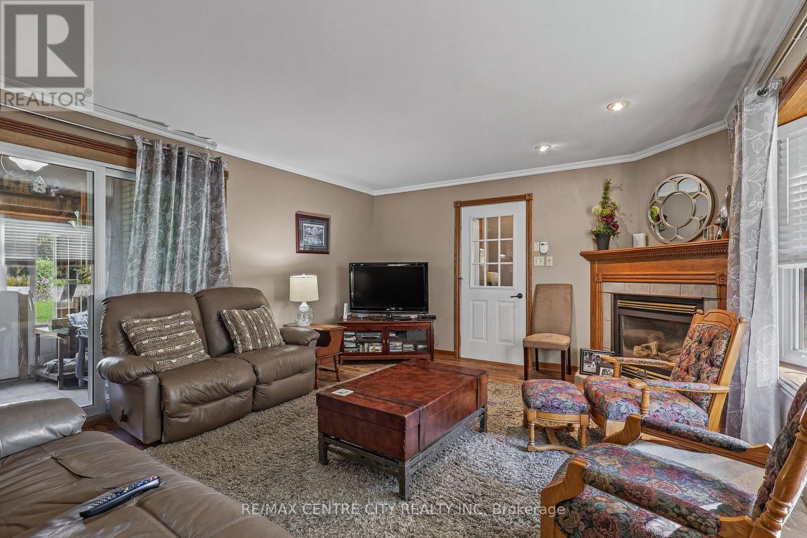 9200 Springwater Road, Malahide, Ontario  N5P 3S7 - Photo 13 - X14086264