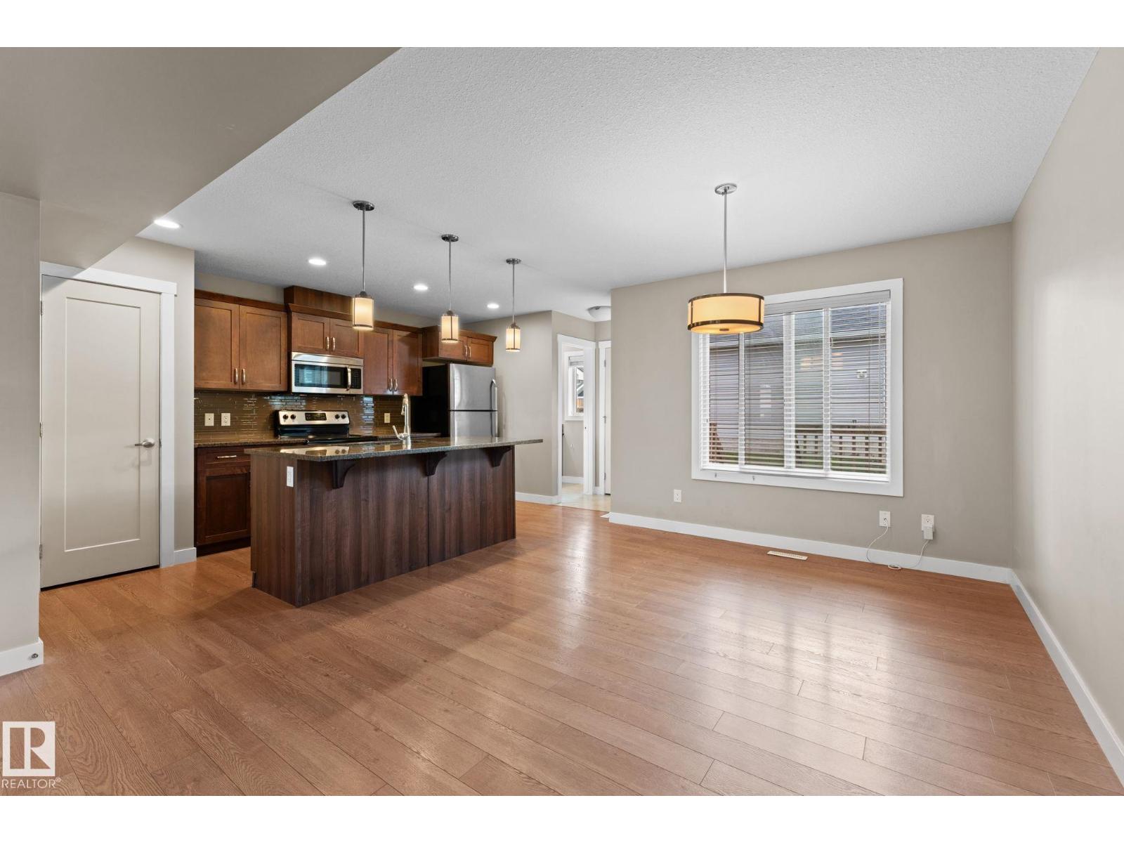 2369 GLENRIDDING BV SW