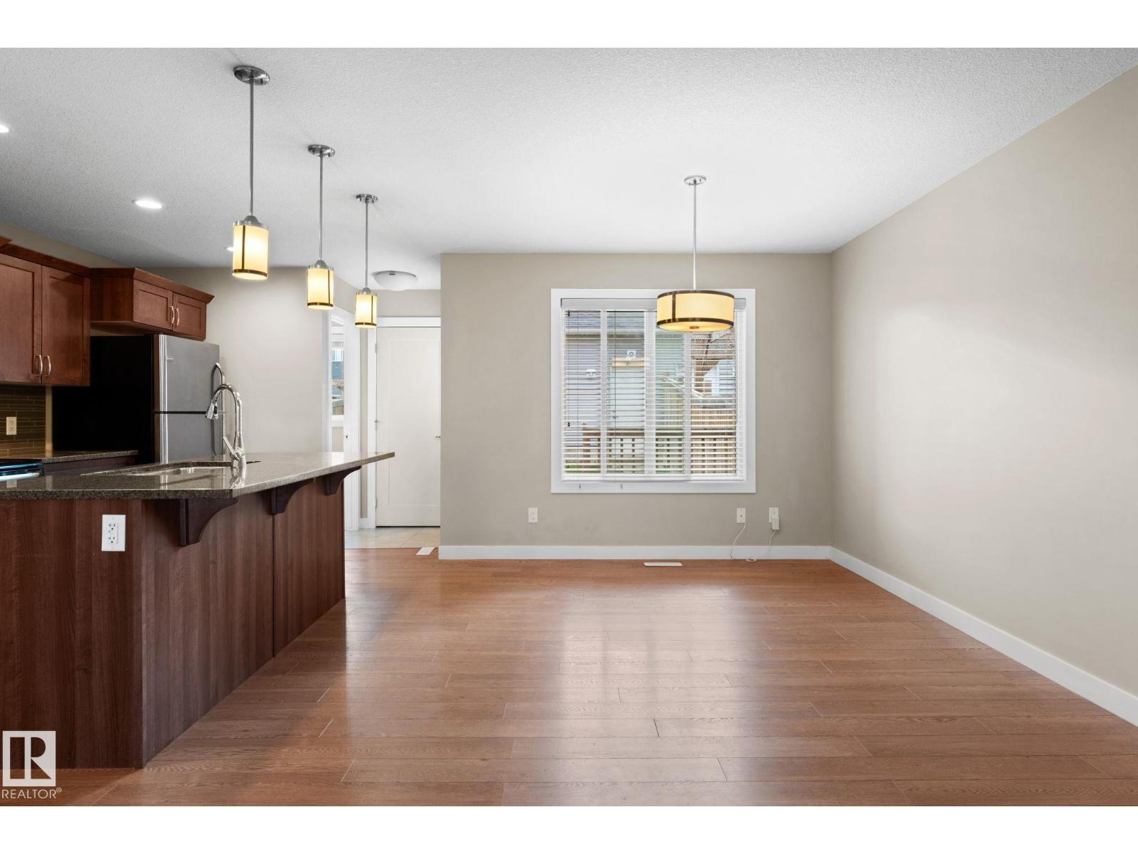2369 GLENRIDDING BV SW