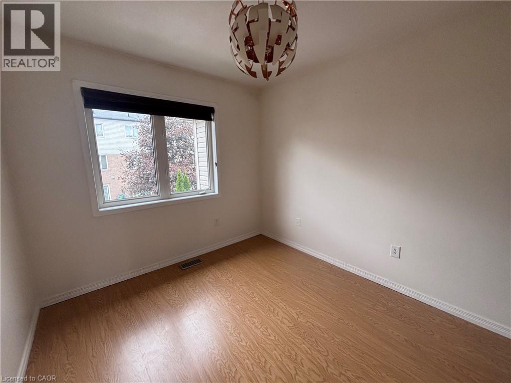 39 Newport Crescent, Hamilton, Ontario  L9A 0B2 - Photo 14 - 40871116