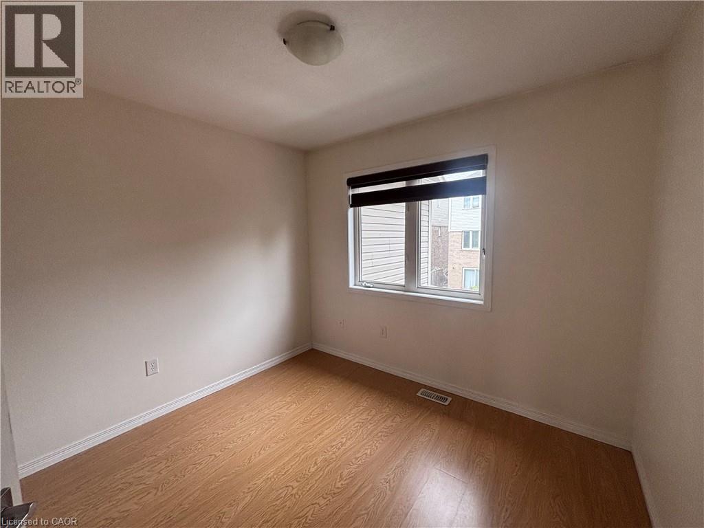 39 Newport Crescent, Hamilton, Ontario  L9A 0B2 - Photo 13 - 40871116