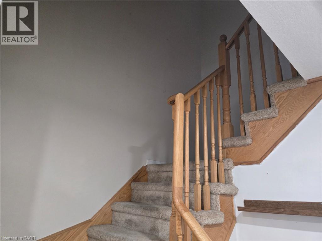 39 Newport Crescent, Hamilton, Ontario  L9A 0B2 - Photo 15 - 40871116