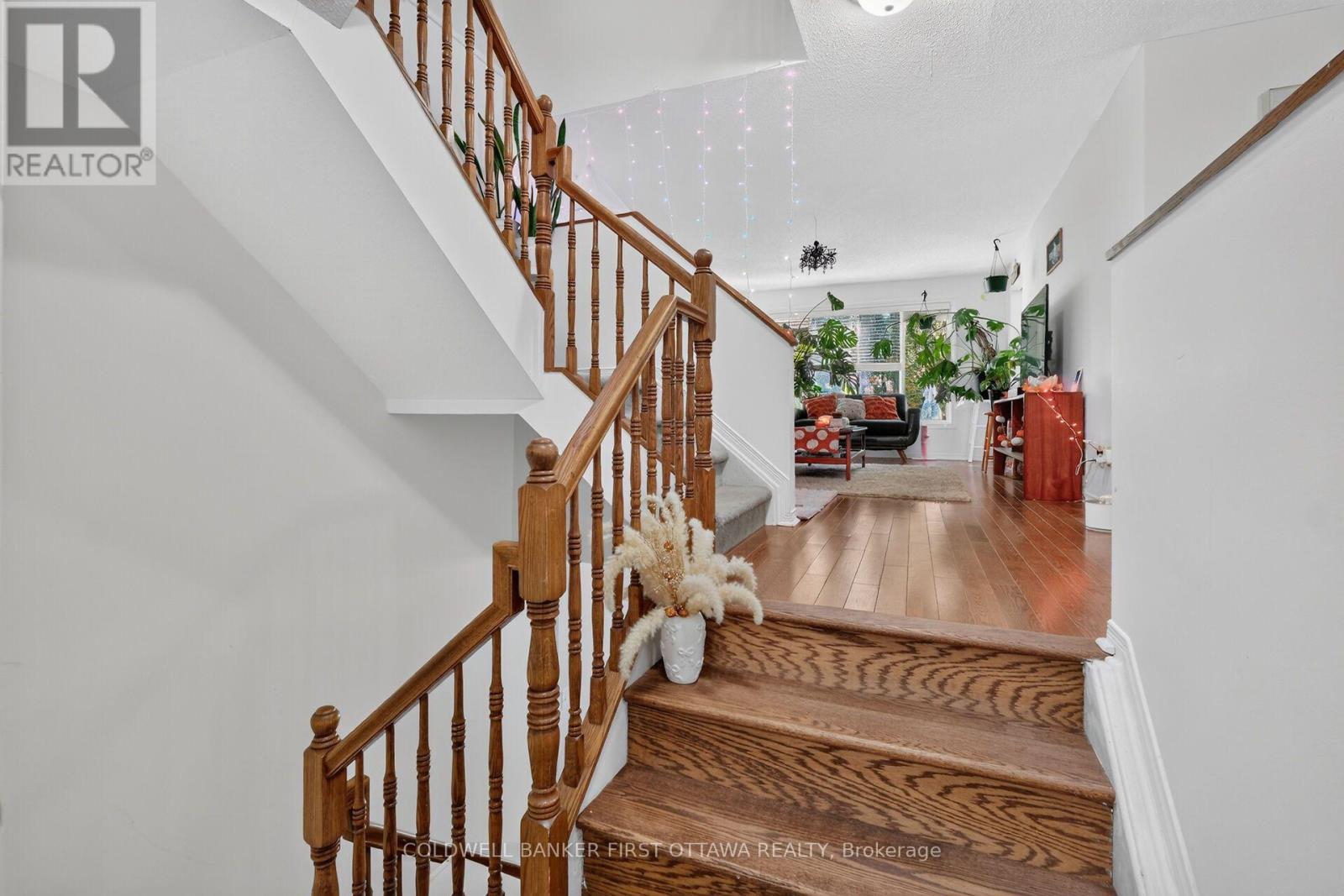 17 - 6154 Oak Meadows Drive, Ottawa, Ontario  K1C 7G7 - Photo 3 - X14086354