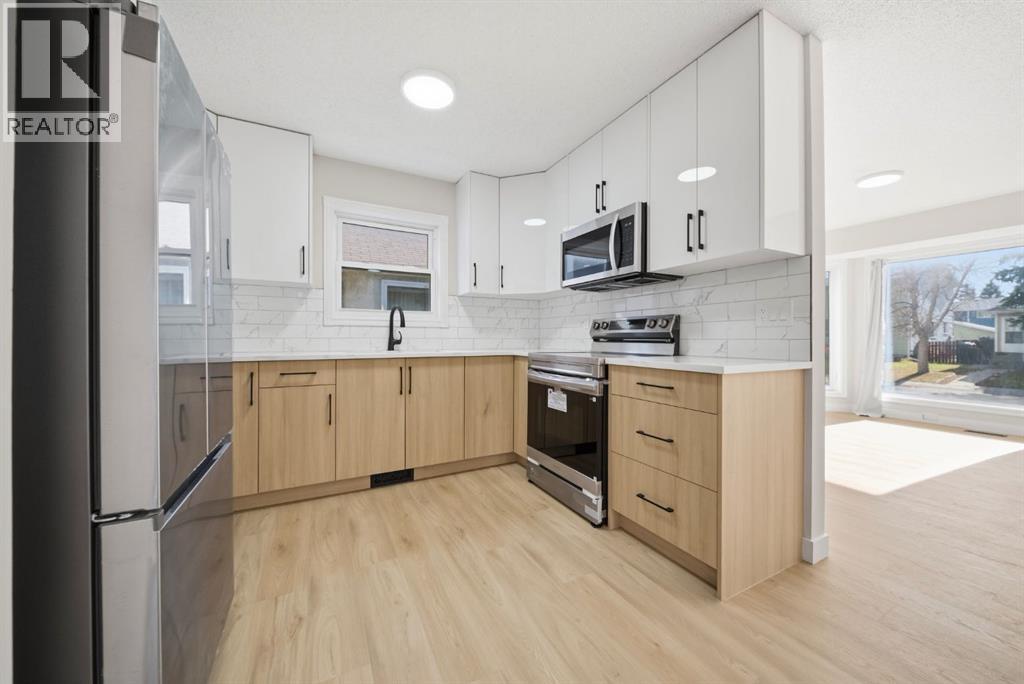 36 Taradale Close NE