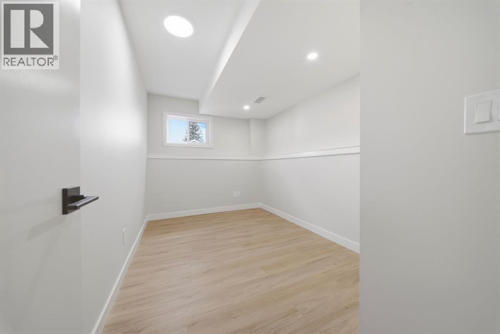 36 Taradale Close NE