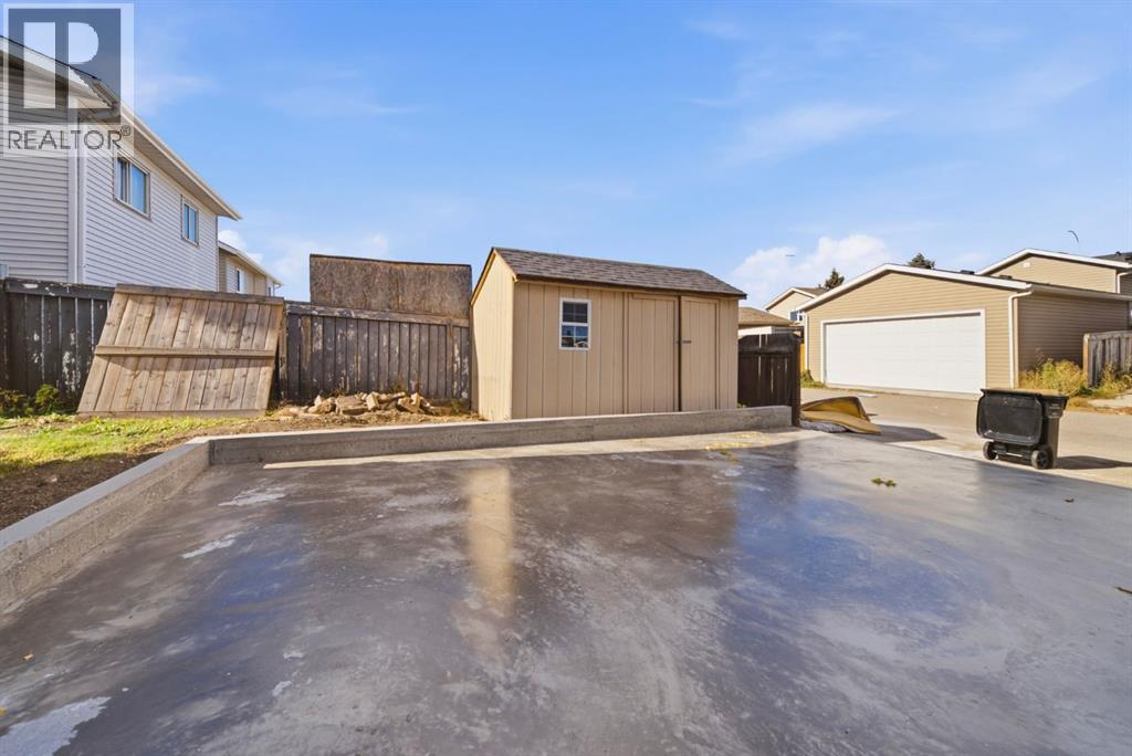 36 Taradale Close NE