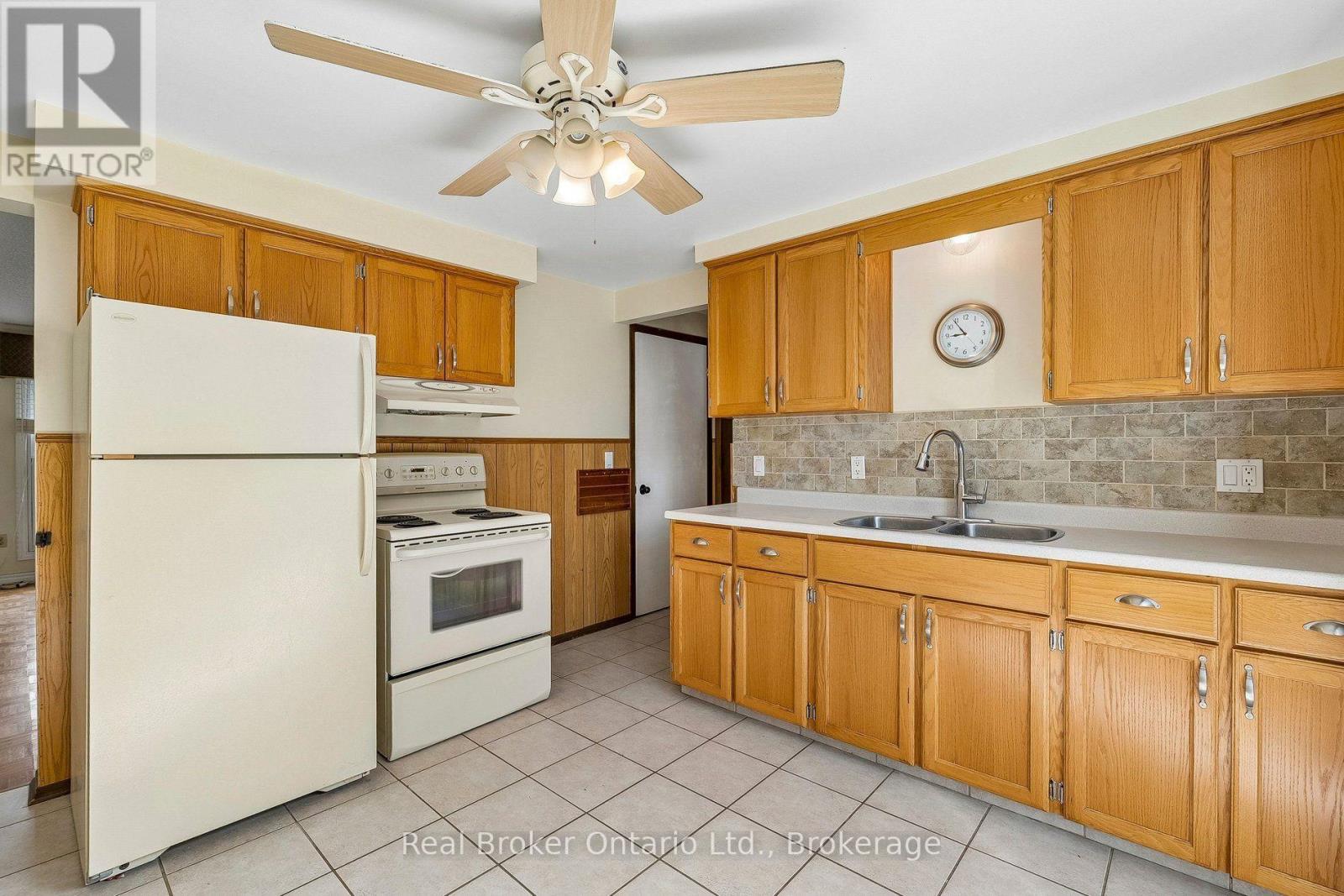 1/2 - 310 Linwell Road, St. Catharines, Ontario  L2N 1T3 - Photo 13 - X14086174