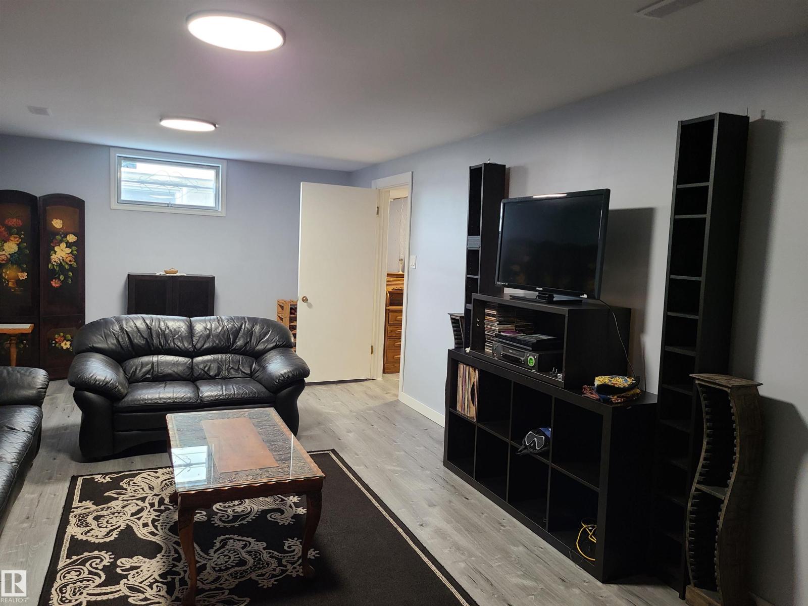 13312 123 ST NW NW