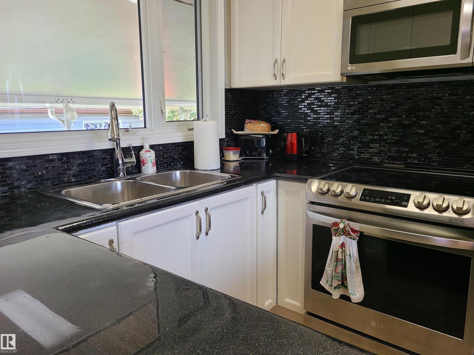 13312 123 ST NW NW