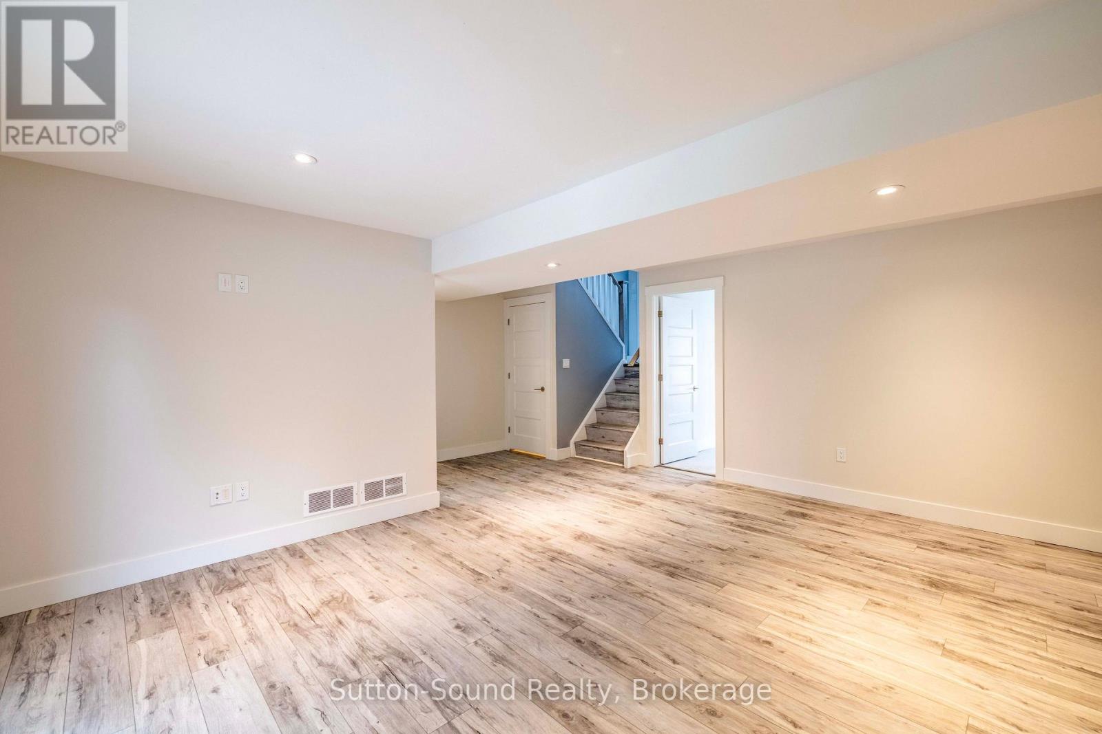 562 24th Street W, Owen Sound, Ontario  N4K 5N2 - Photo 20 - X14086066